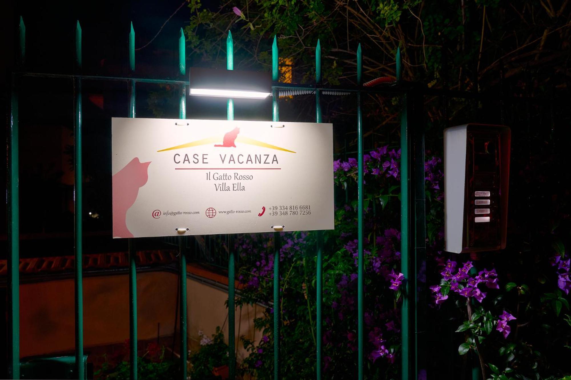 Casa Vacanze Il Gatto Rosso Trecase Bagian luar foto