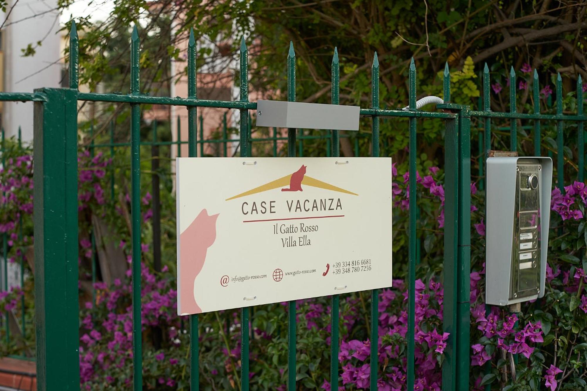Casa Vacanze Il Gatto Rosso Trecase Bagian luar foto
