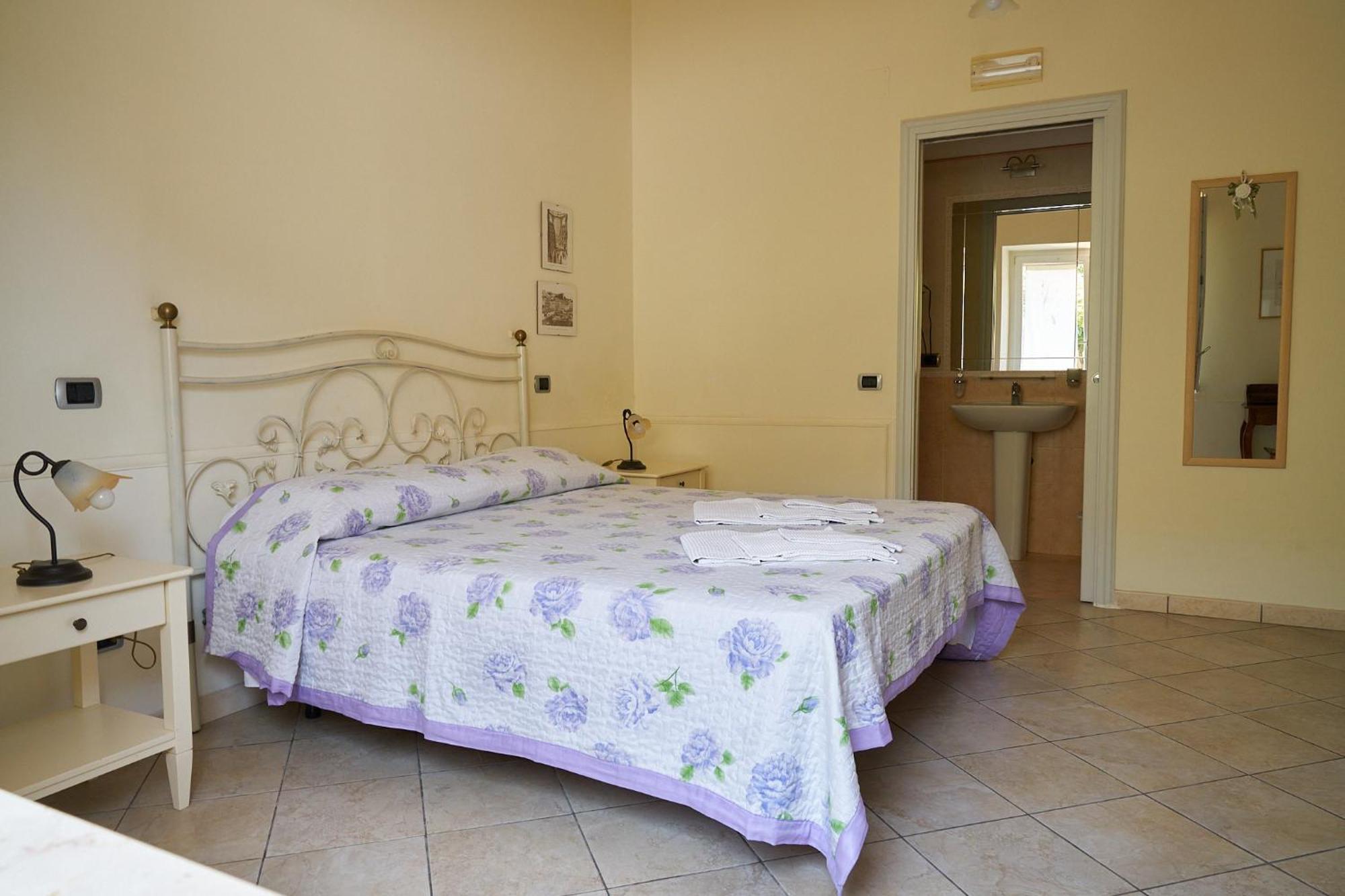 Casa Vacanze Il Gatto Rosso Trecase Bagian luar foto
