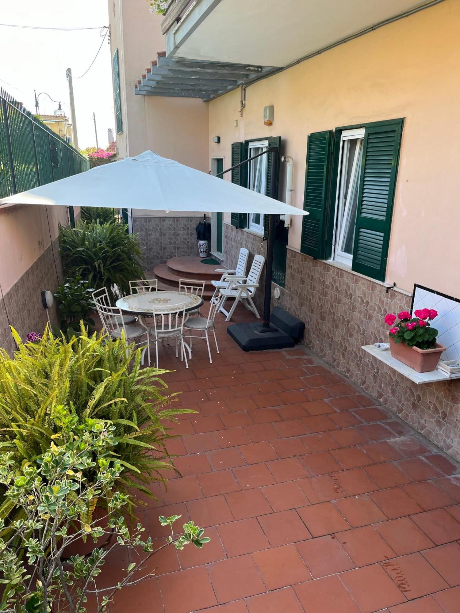 Casa Vacanze Il Gatto Rosso Trecase Bagian luar foto